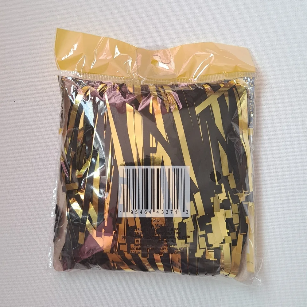 4/$15 🌻 NWT Gold and Black Graduation Party Table Skirt